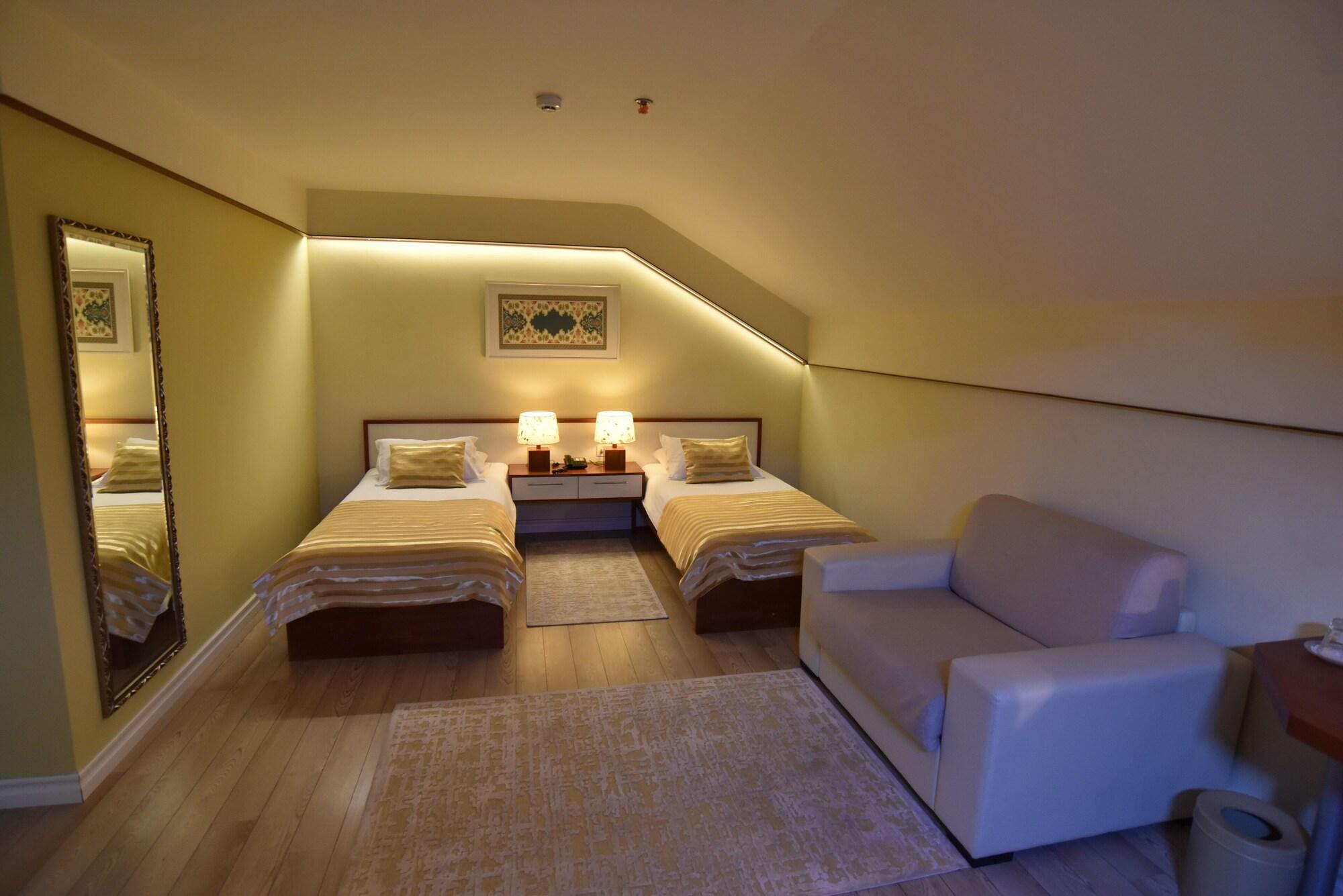 Hotel Sokrat Tirana Zewnętrze zdjęcie