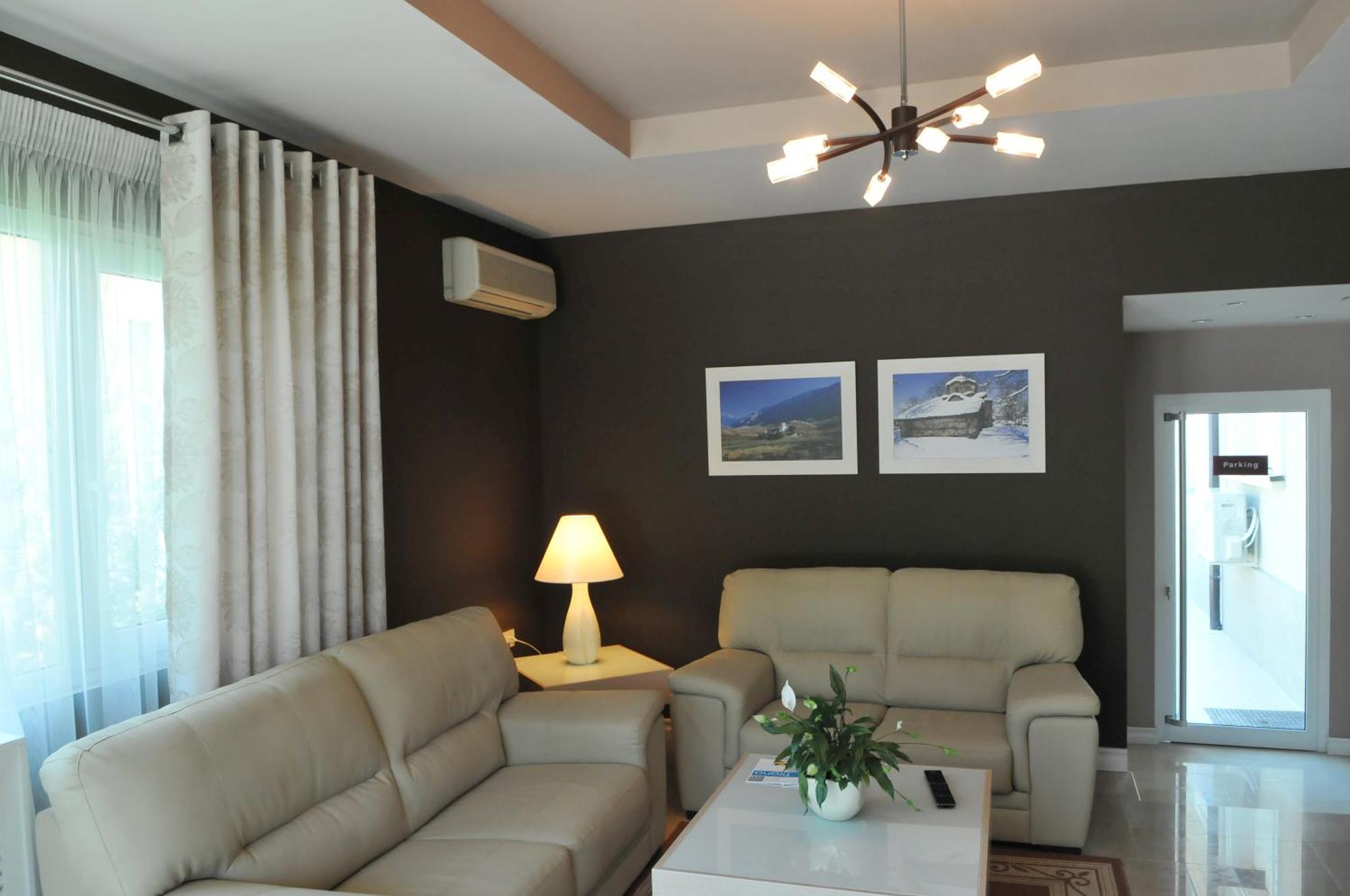 Hotel Sokrat Tirana Zewnętrze zdjęcie