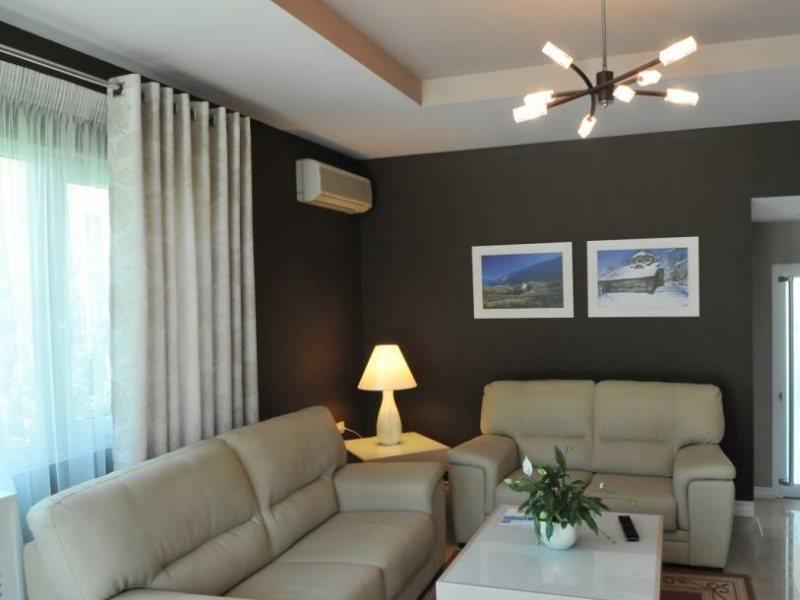 Hotel Sokrat Tirana Zewnętrze zdjęcie