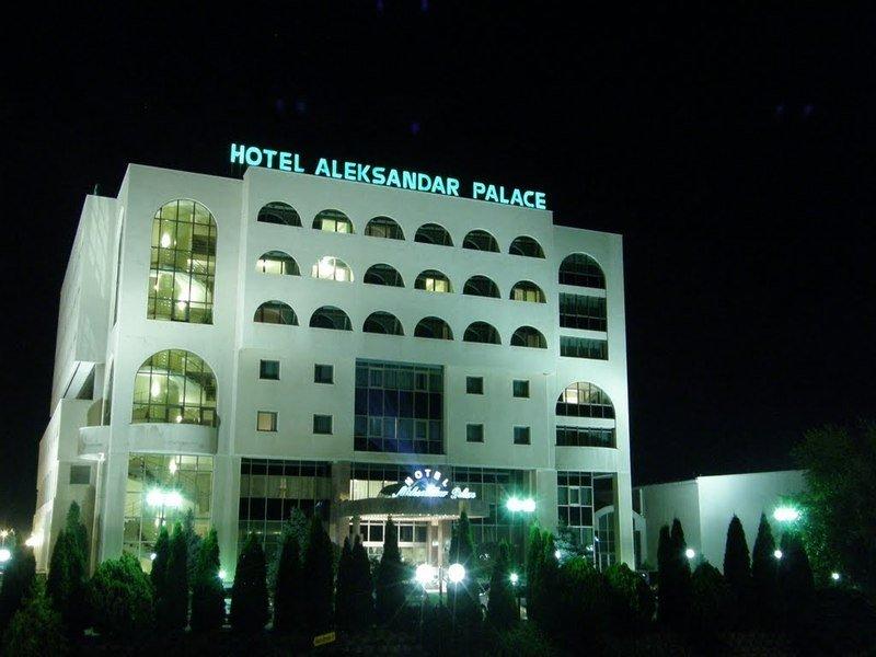 Hotel Sokrat Tirana Zewnętrze zdjęcie